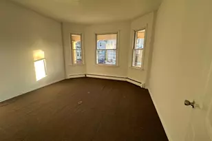 961 William St, Elizabeth, NJ 07201 - Photo 2