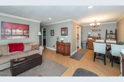 305 Federal Hill Rd, Pompton Lakes, NJ 07442 - Photo 1