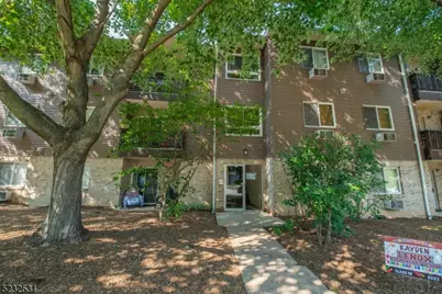 305 Federal Hill Rd, Pompton Lakes, NJ 07442 - Photo 20