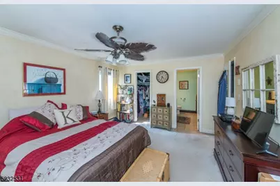 305 Federal Hill Rd, Pompton Lakes, NJ 07442 - Photo 14