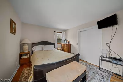 784 Cherry St, New Milford, NJ 07646 - Photo 20