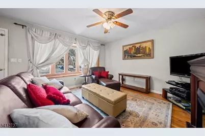 784 Cherry St, New Milford, NJ 07646 - Photo 14