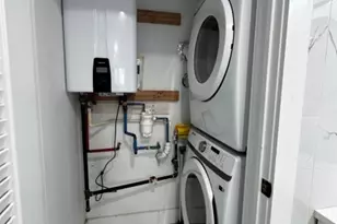 97 Irving St, Jersey City, NJ 07307 - Photo 6