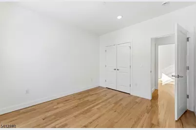 106 Columbia Ave, Newark, NJ 07106 - Photo 12