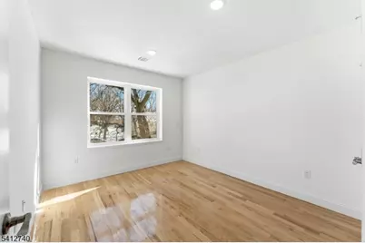 106 Columbia Ave, Newark, NJ 07106 - Photo 8