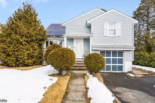 31 Grove Rd, Union Township, NJ 07083 - Photo 1