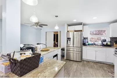 31 Grove Rd, Union Township, NJ 07083 - Photo 8