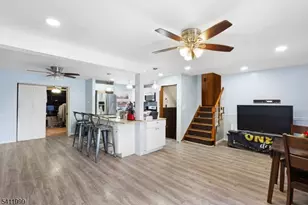 31 Grove Rd, Union Township, NJ 07083 - Photo 6