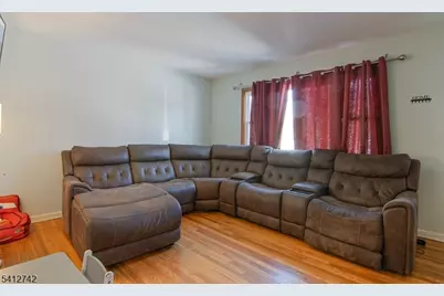 95 Raymond Ave, Plainfield, NJ 07062 - Photo 20