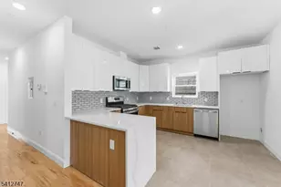 106 Columbia Ave, Newark, NJ 07106 - Photo 6