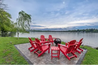 121 Bearfort Rd, West Milford, NJ 07480 - Photo 14