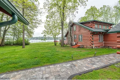 121 Bearfort Rd, West Milford, NJ 07480 - Photo 12