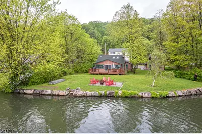 121 Bearfort Rd, West Milford, NJ 07480 - Photo 6