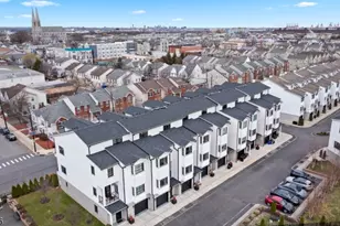 2 Harbor Front Plaza, Elizabeth, NJ 07206 - Photo 32