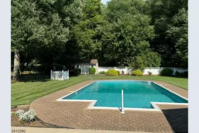 19 Knox Ter, Totowa, NJ 07512 - Photo 18