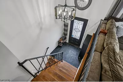 270 Clermont Ter, Union Township, NJ 07083 - Photo 2