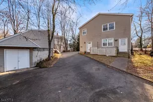 21 Personette St, Caldwell, NJ 07006 - Photo 2