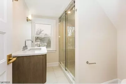 210 Baldwin St, Glen Ridge, NJ 07028 - Photo 38