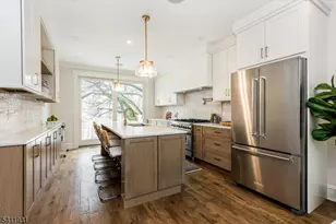 210 Baldwin St, Glen Ridge, NJ 07028 - Photo 16