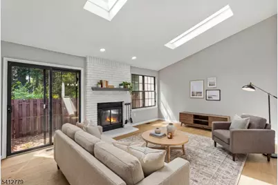 59 Bayberry Dr, Franklin Township, NJ 08873 - Photo 10