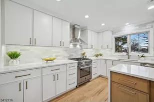 6 Colony Dr, North Caldwell, NJ 07006 - Photo 10