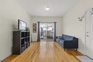 56 Delaware St, Elizabeth, NJ 07206 - Photo 2