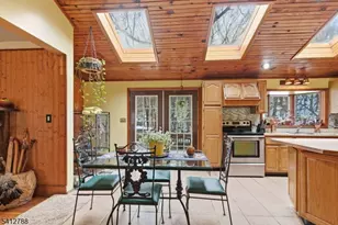 543 Lakeside Ave, Hopatcong, NJ 07821 - Photo 6