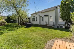 36 Crestview Dr, Clinton Township, NJ 08809 - Photo 32