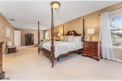 36 Crestview Dr, Clinton Township, NJ 08809 - Photo 22