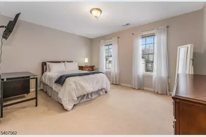 36 Crestview Dr, Clinton Township, NJ 08809 - Photo 26