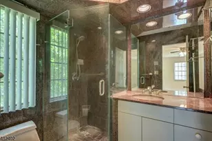 4 Dearburn Ct, Florham Park, NJ 07932 - Photo 8