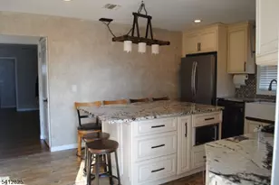 51 Anderson Ave, Totowa, NJ 07512 - Photo 4