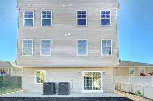 429 Niles St, Elizabeth, NJ 07202 - Photo 2