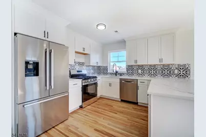 429 Niles St #2, Elizabeth, NJ 07202 - Photo 4