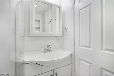 476 Harrison St, Nutley, NJ 07110 - Photo 8