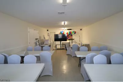 67 Brill St, Newark, NJ 07105 - Photo 4