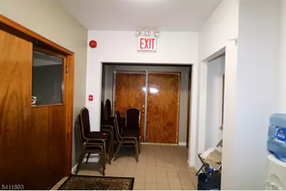 67 Brill St, Newark, NJ 07105 - Photo 10