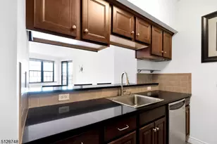 7 Prospect St, Morristown, NJ 07960 - Photo 8