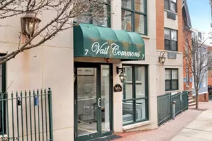 7 Prospect St, Morristown, NJ 07960 - Photo 2