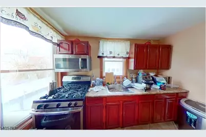 157 N 14th St, East Orange, NJ 07017 - Photo 8