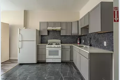 324A 14th Ave, Newark, NJ 07103 - Photo 6