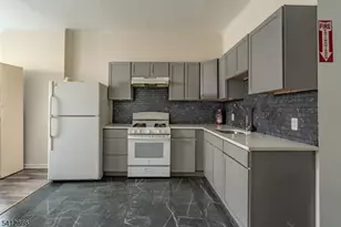 324A 14th Ave, Newark, NJ 07103 - Photo 6