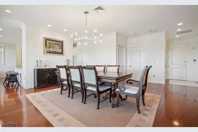 201 Metzger Dr, West Orange Township, NJ 07052 - Photo 8