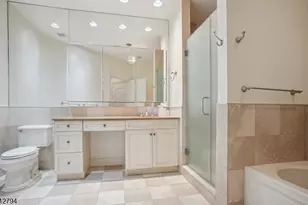 201 Metzger Dr, West Orange Township, NJ 07052 - Photo 10