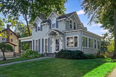 40 Franklin Pl, Montclair, NJ 07042 - Photo 2