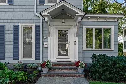 40 Franklin Pl, Montclair, NJ 07042 - Photo 4