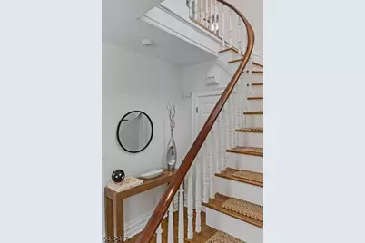 40 Franklin Pl, Montclair, NJ 07042 - Photo 6