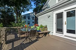 40 Franklin Pl, Montclair, NJ 07042 - Photo 32