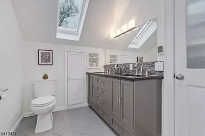 40 Franklin Pl, Montclair, NJ 07042 - Photo 26