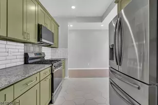 123 Dodd St, East Orange, NJ 07017 - Photo 16